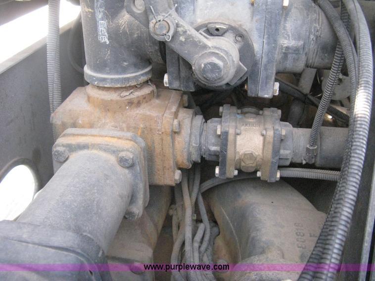 image for item H5459 1995 Spartan Gladiator fire truck