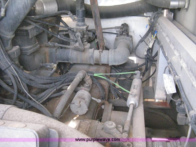 image for item H5459 1995 Spartan Gladiator fire truck