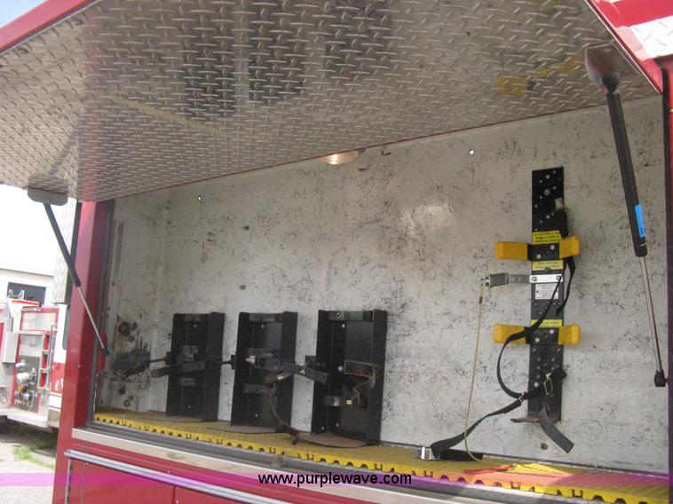 image for item H5459 1995 Spartan Gladiator fire truck