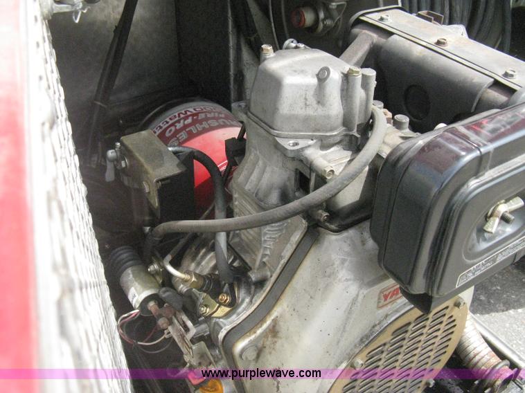 image for item H5459 1995 Spartan Gladiator fire truck