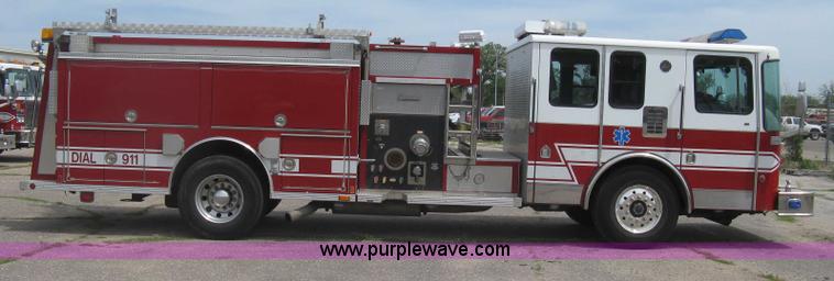 image for item H5460 2000 HME 1871 fire truck