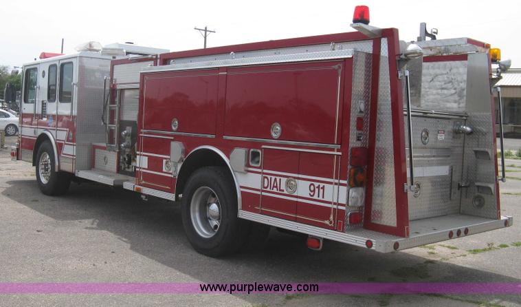 image for item H5460 2000 HME 1871 fire truck
