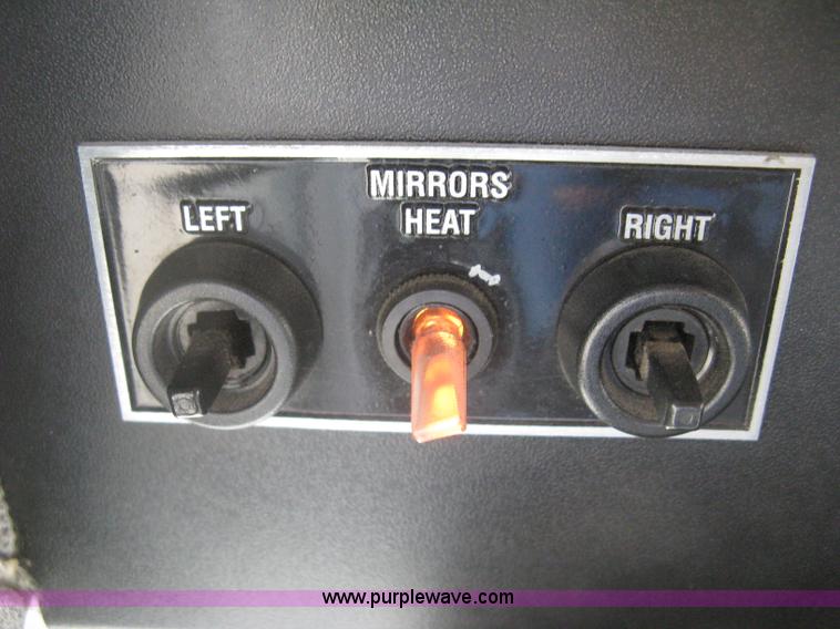 image for item H5460 2000 HME 1871 fire truck