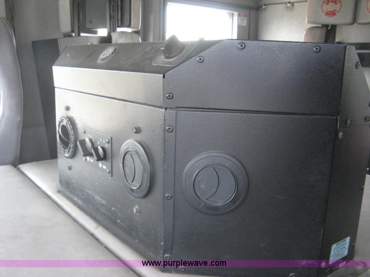 image for item H5460 2000 HME 1871 fire truck