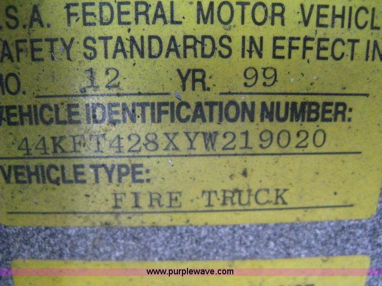 image for item H5460 2000 HME 1871 fire truck