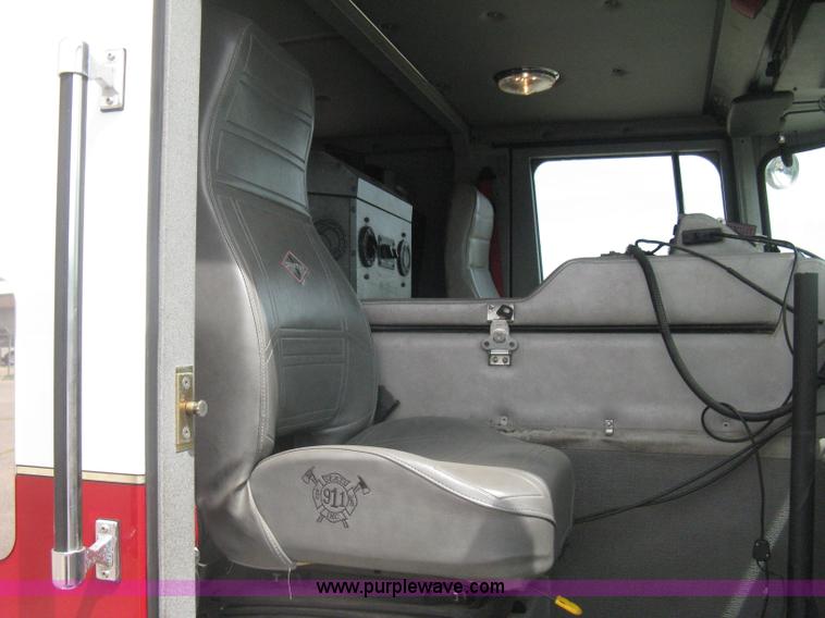 image for item H5460 2000 HME 1871 fire truck