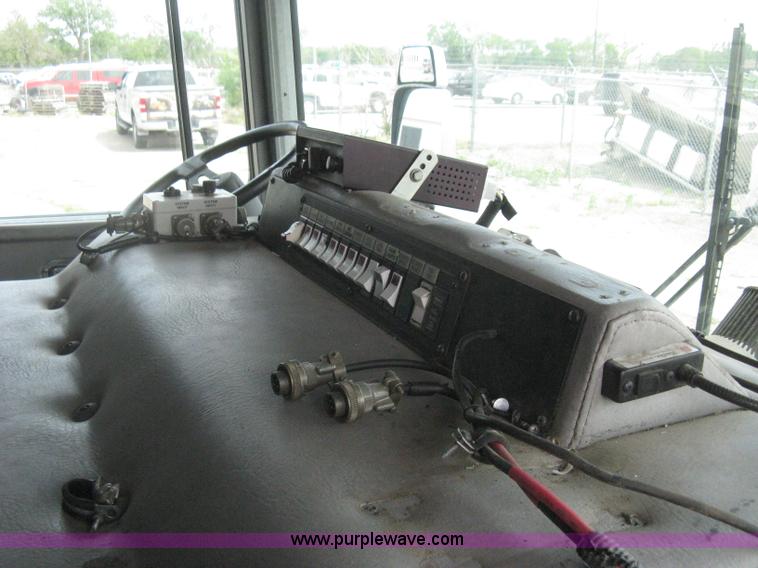 image for item H5460 2000 HME 1871 fire truck