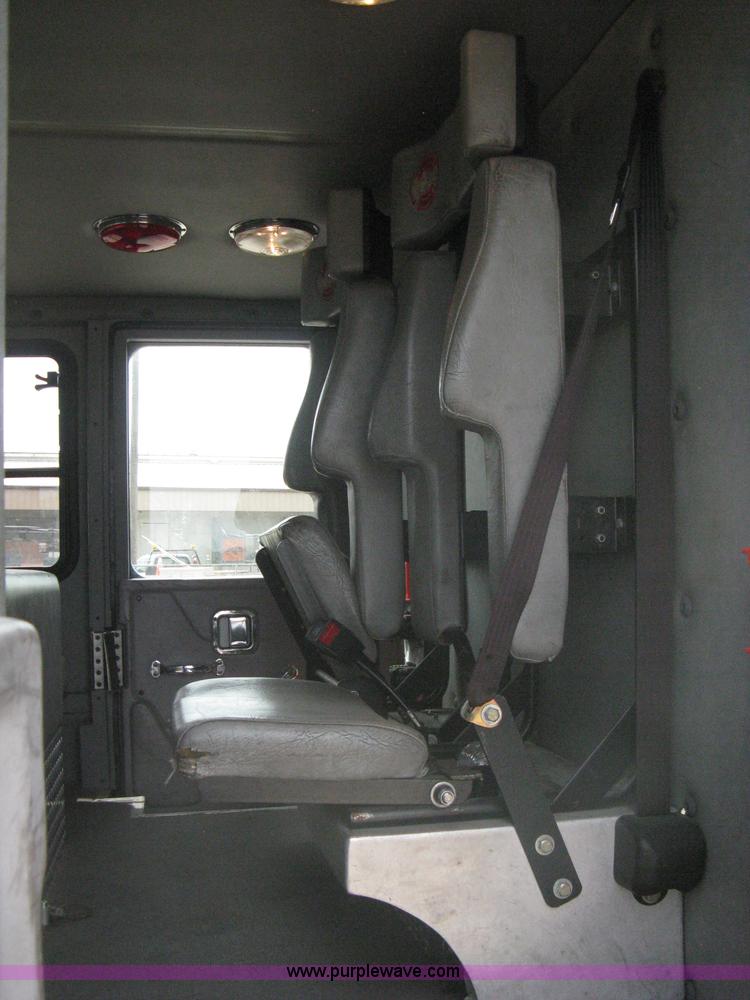 image for item H5460 2000 HME 1871 fire truck