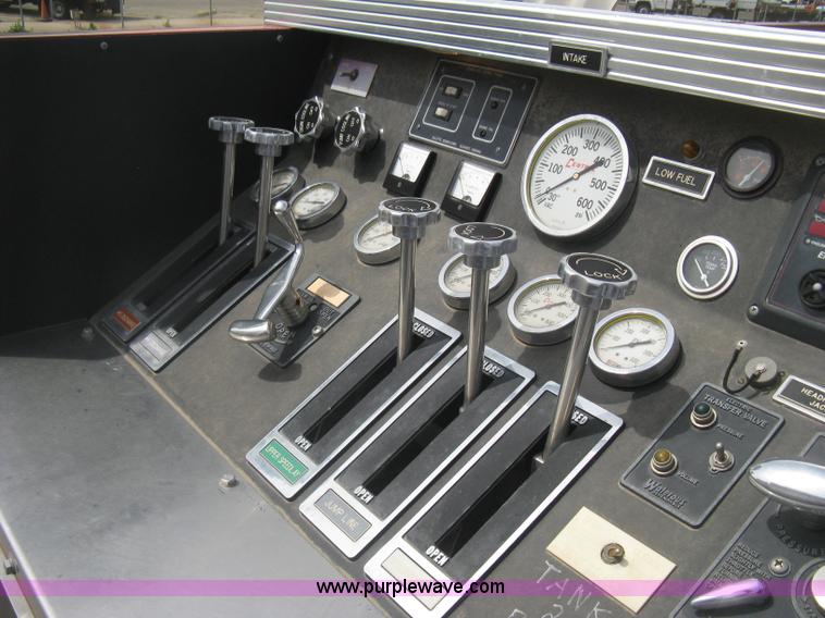 image for item H5460 2000 HME 1871 fire truck