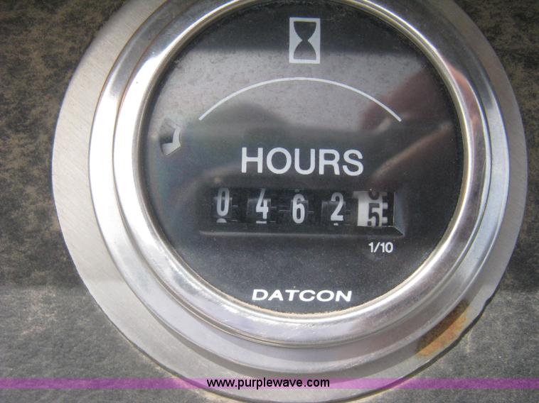 image for item H5460 2000 HME 1871 fire truck