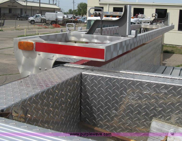 image for item H5460 2000 HME 1871 fire truck