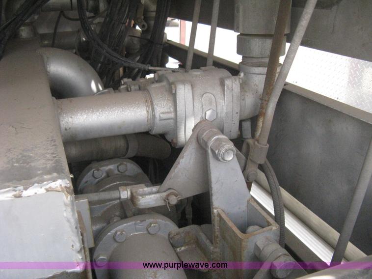 image for item H5460 2000 HME 1871 fire truck