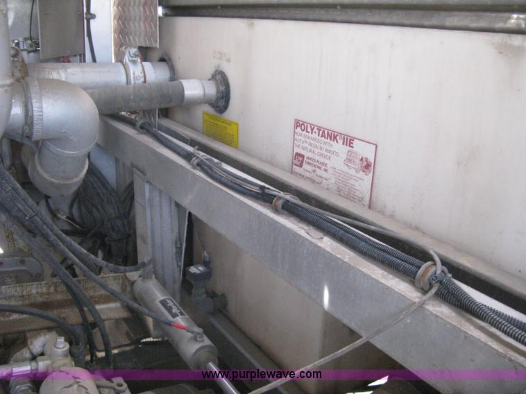 image for item H5460 2000 HME 1871 fire truck