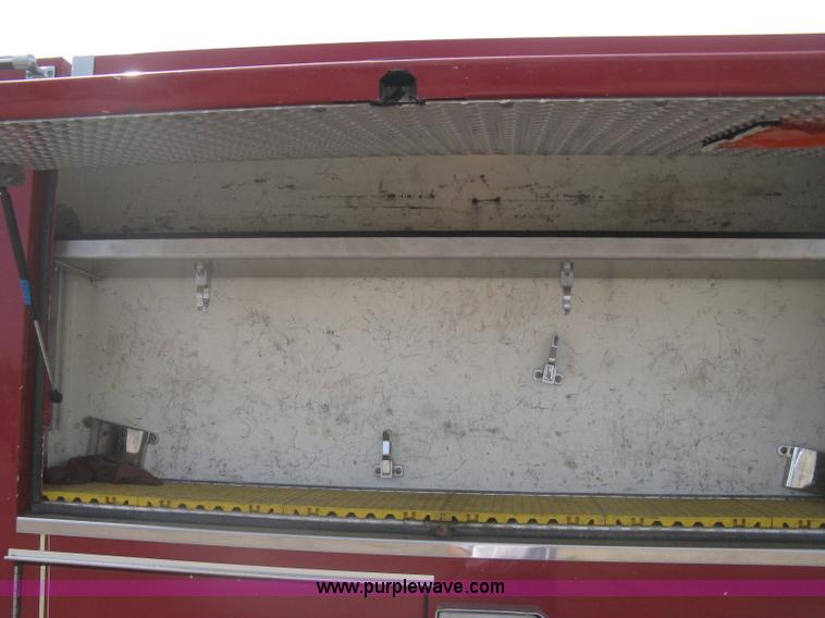 image for item H5460 2000 HME 1871 fire truck