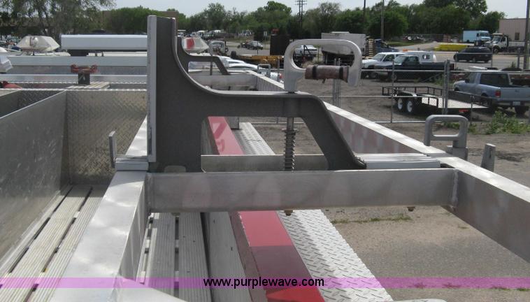 image for item H5460 2000 HME 1871 fire truck