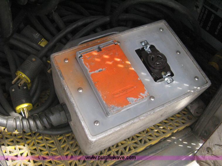 image for item H5460 2000 HME 1871 fire truck