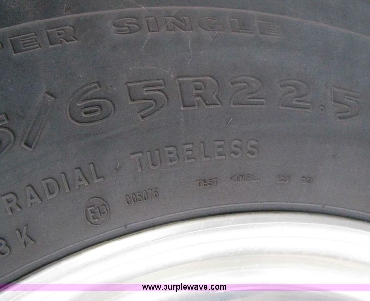 image for item H5460 2000 HME 1871 fire truck