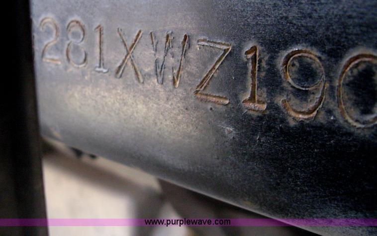 image for item H5460 2000 HME 1871 fire truck