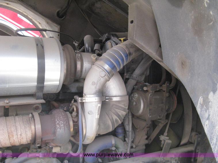 image for item H5460 2000 HME 1871 fire truck