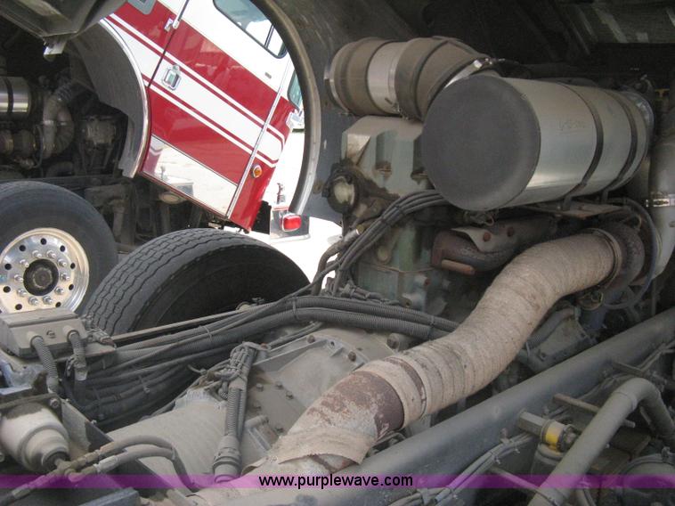 image for item H5460 2000 HME 1871 fire truck