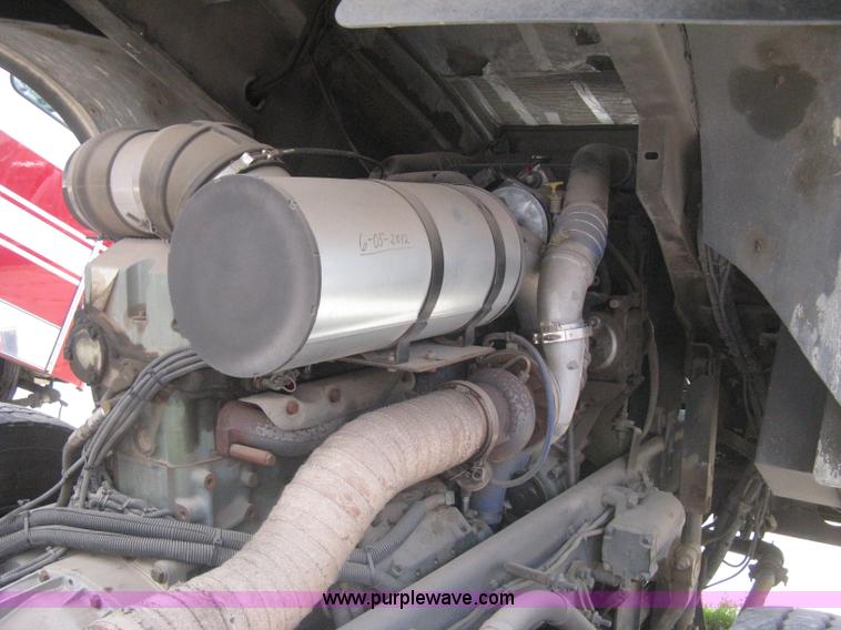 image for item H5460 2000 HME 1871 fire truck