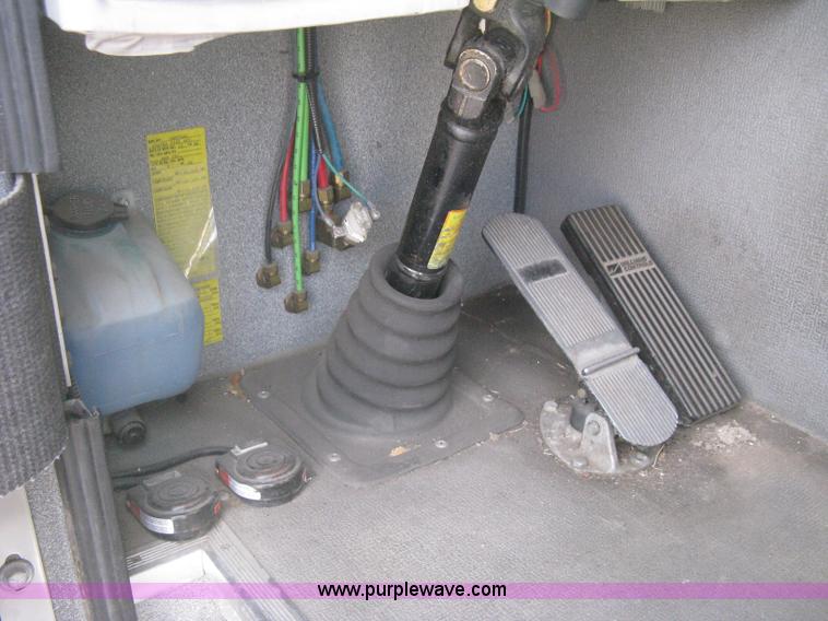 image for item H5461 2000 HME 1871 fire truck