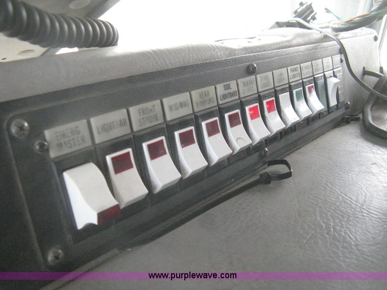 image for item H5461 2000 HME 1871 fire truck