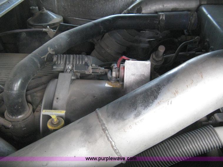 image for item H5461 2000 HME 1871 fire truck