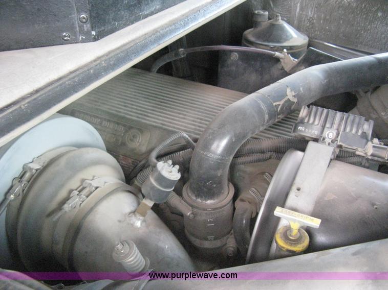 image for item H5461 2000 HME 1871 fire truck