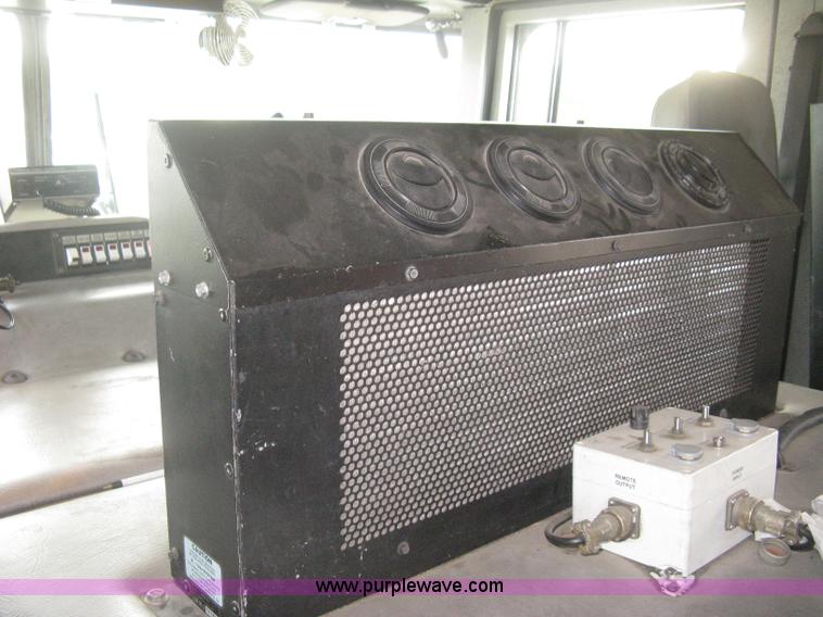 image for item H5461 2000 HME 1871 fire truck