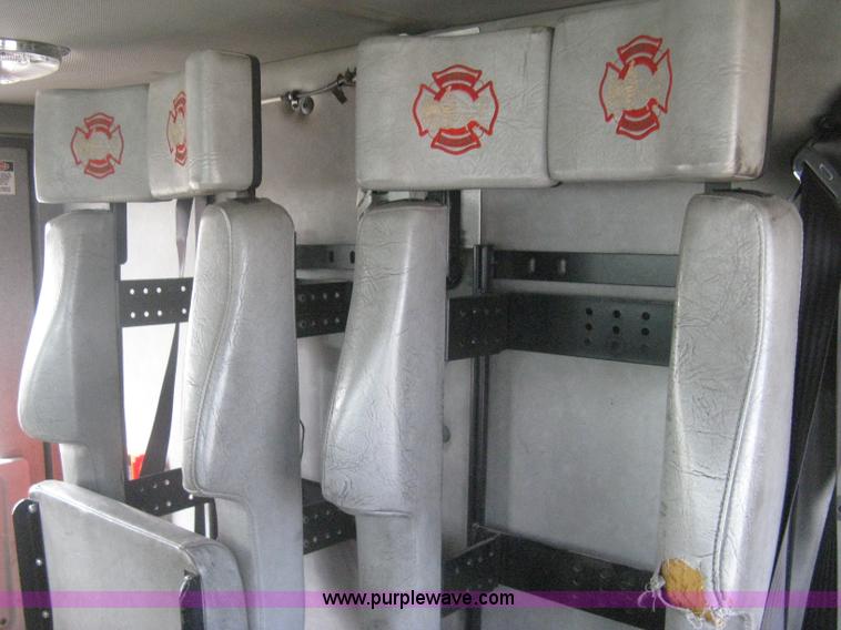 image for item H5461 2000 HME 1871 fire truck