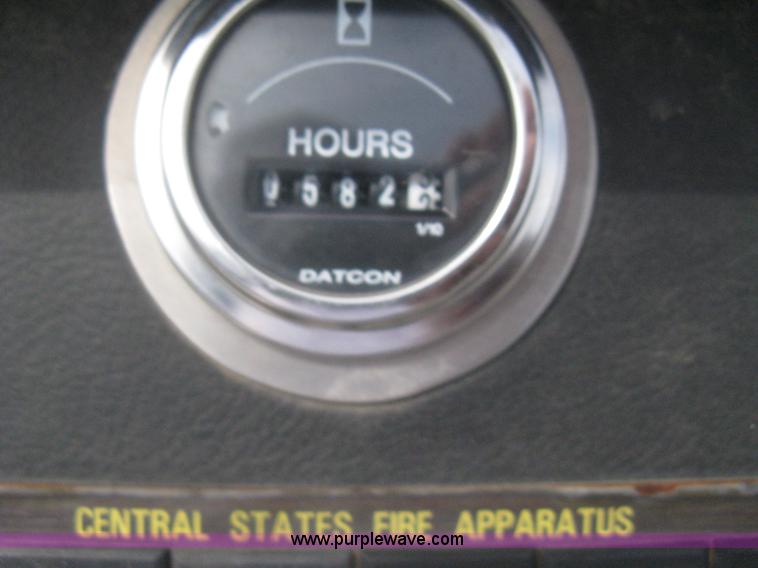 image for item H5461 2000 HME 1871 fire truck