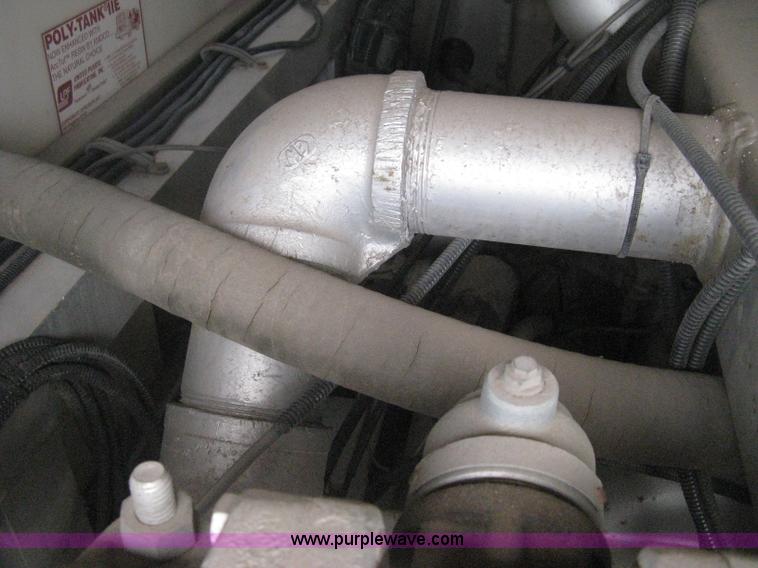 image for item H5461 2000 HME 1871 fire truck