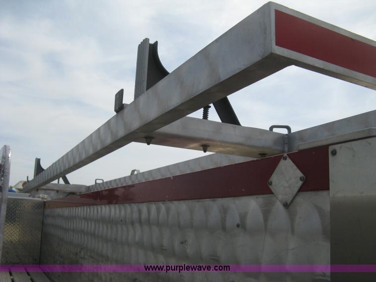 image for item H5461 2000 HME 1871 fire truck