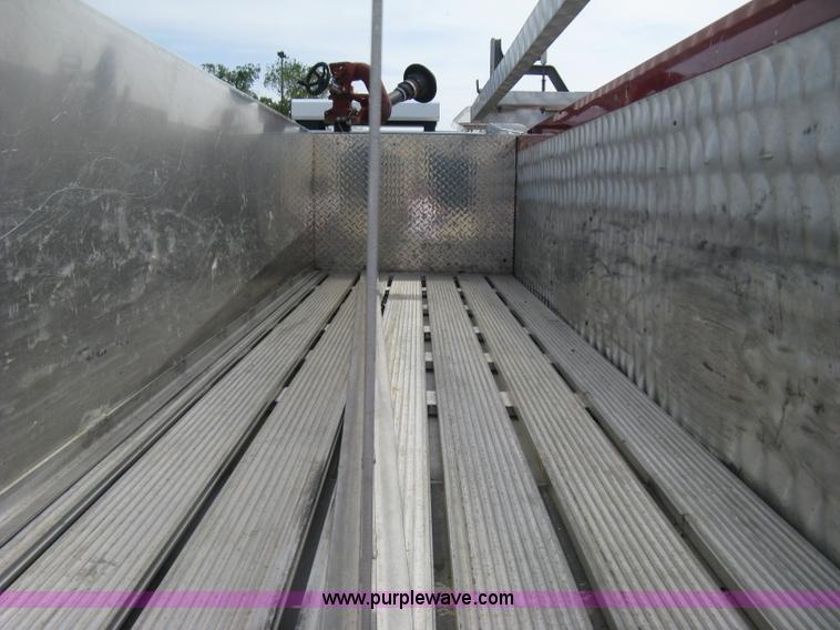 image for item H5461 2000 HME 1871 fire truck