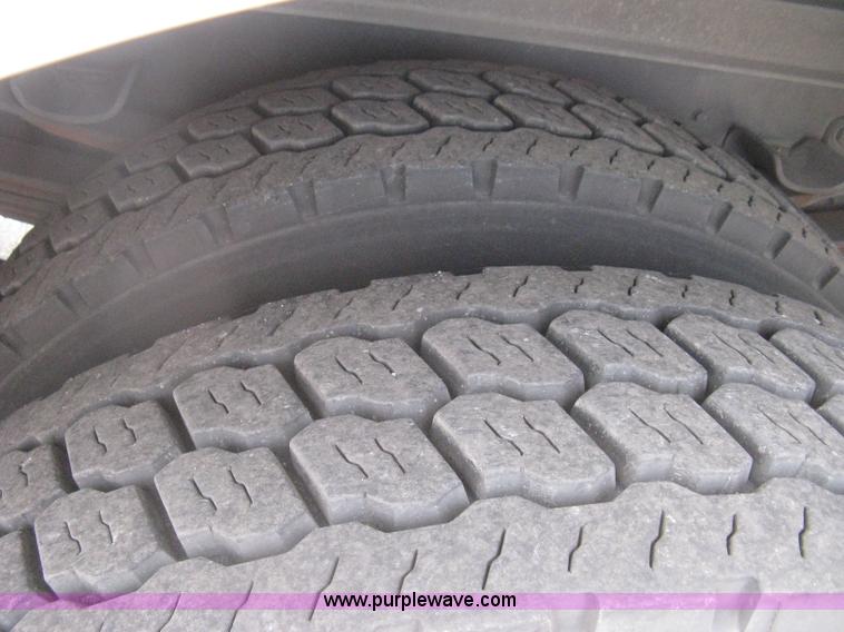 image for item H5461 2000 HME 1871 fire truck