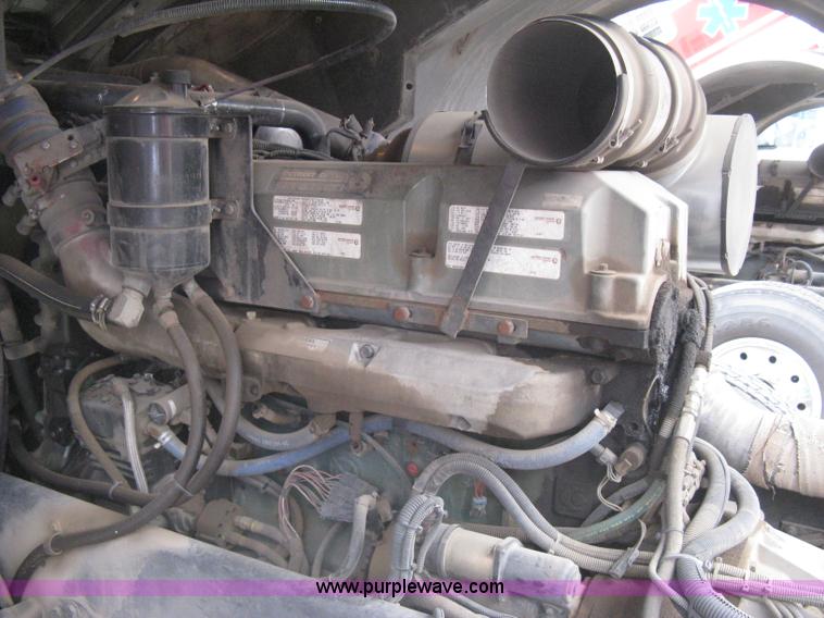 image for item H5461 2000 HME 1871 fire truck