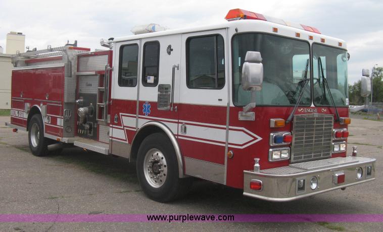 image for item H5462 2000 HME 1871 fire truck