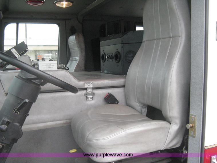 image for item H5462 2000 HME 1871 fire truck