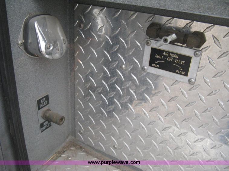 image for item H5462 2000 HME 1871 fire truck