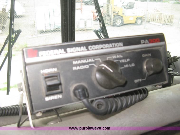 image for item H5462 2000 HME 1871 fire truck