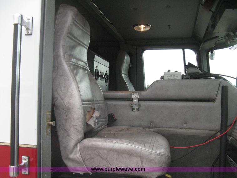 image for item H5462 2000 HME 1871 fire truck