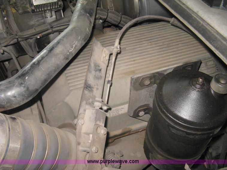 image for item H5462 2000 HME 1871 fire truck