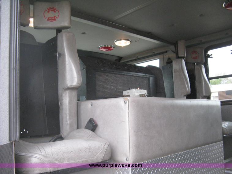 image for item H5462 2000 HME 1871 fire truck