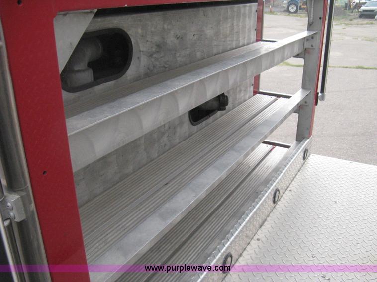 image for item H5462 2000 HME 1871 fire truck