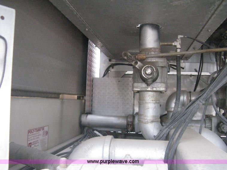 image for item H5462 2000 HME 1871 fire truck