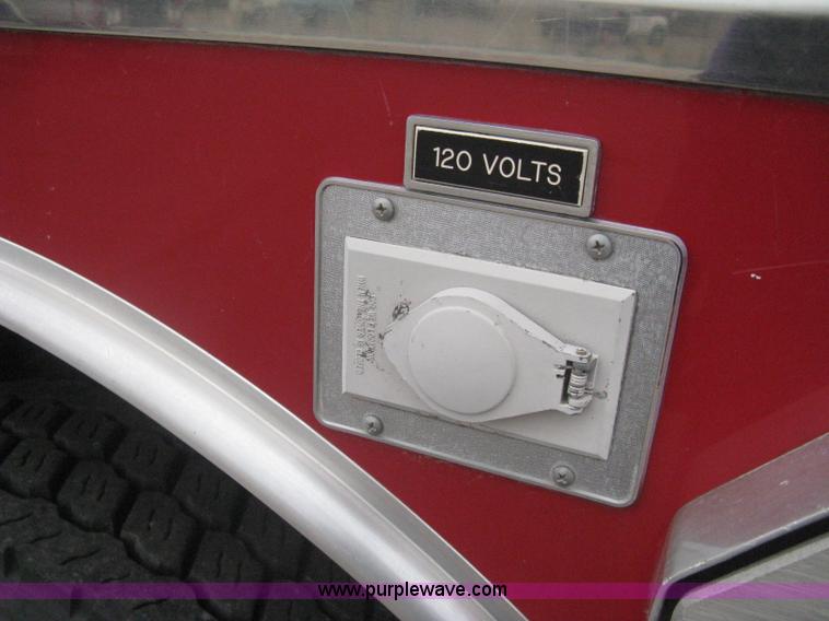 image for item H5462 2000 HME 1871 fire truck