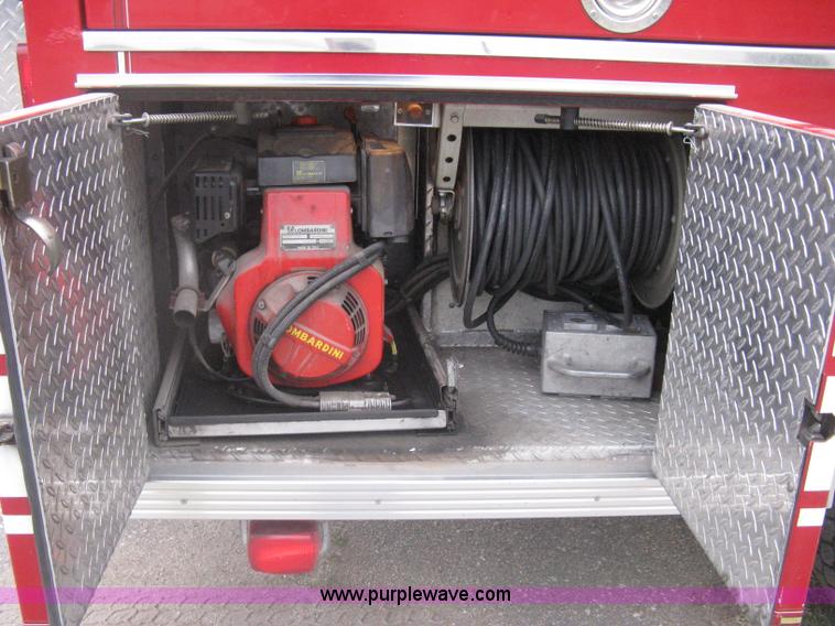 image for item H5462 2000 HME 1871 fire truck