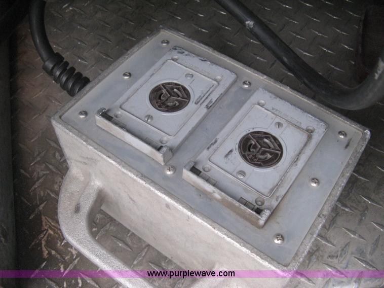 image for item H5462 2000 HME 1871 fire truck