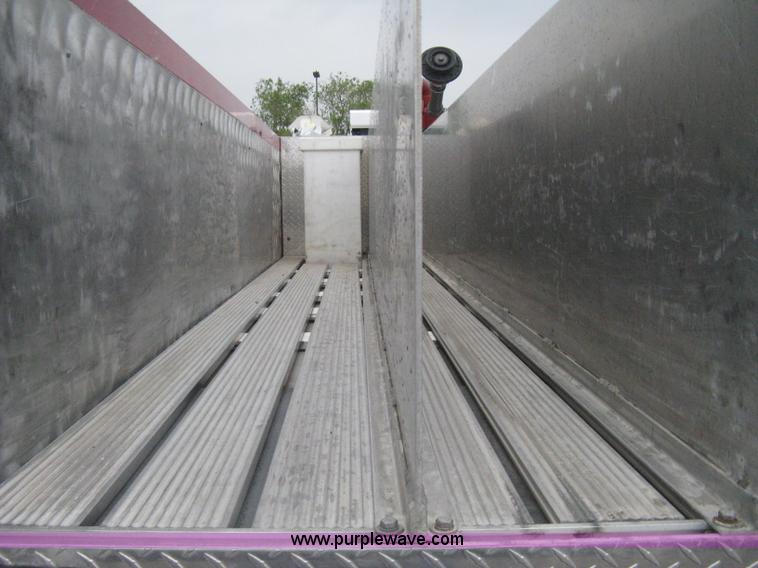 image for item H5462 2000 HME 1871 fire truck